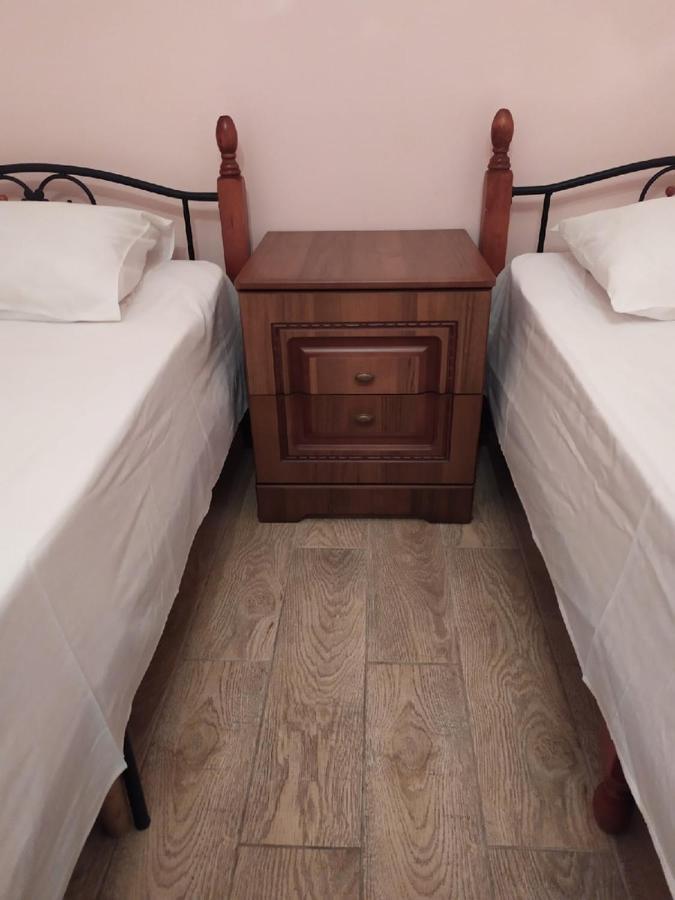 Anna-Saria Guest House Gagra Exterior foto